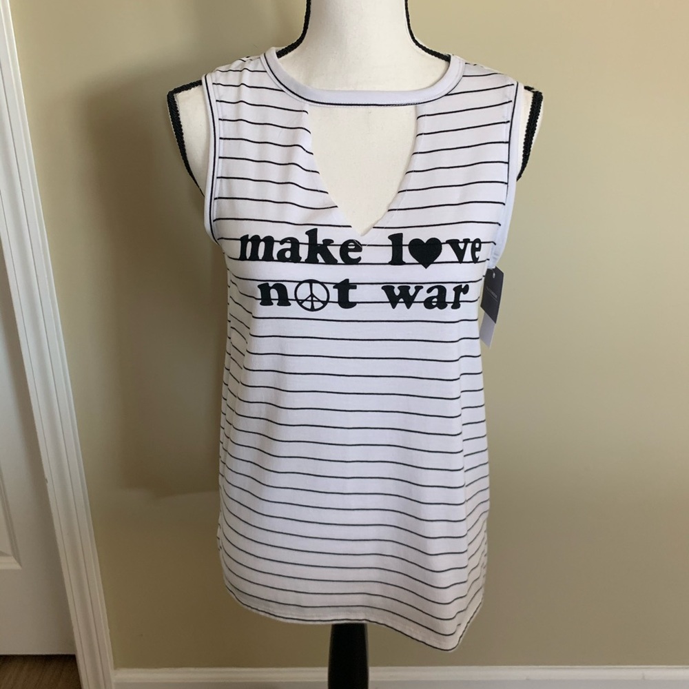Make Love Not War muscle tee, XS NWT.